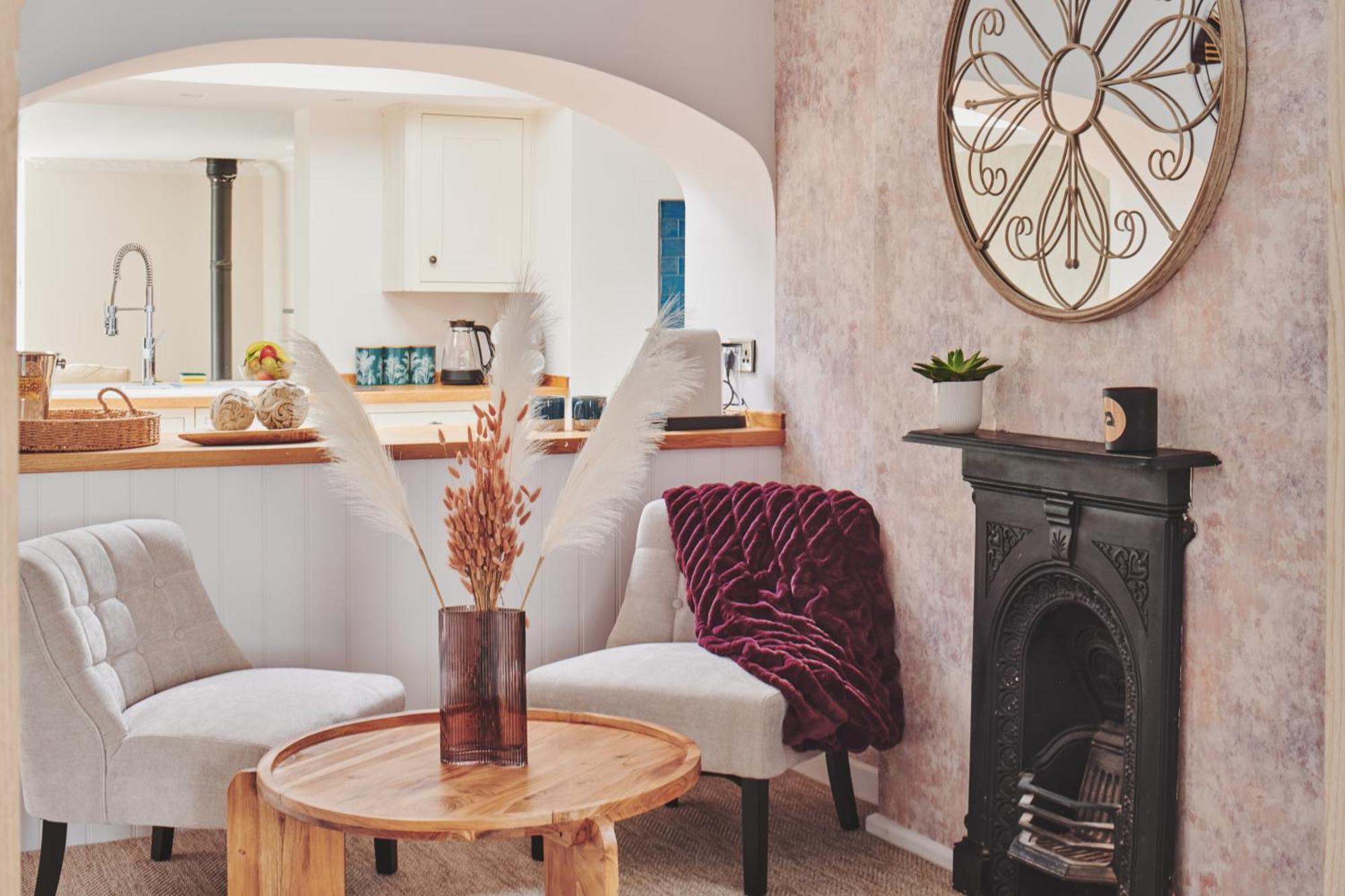 The Lansdowne Guest House Bourton-on-the-Water Dış mekan fotoğraf A fireplace in a home