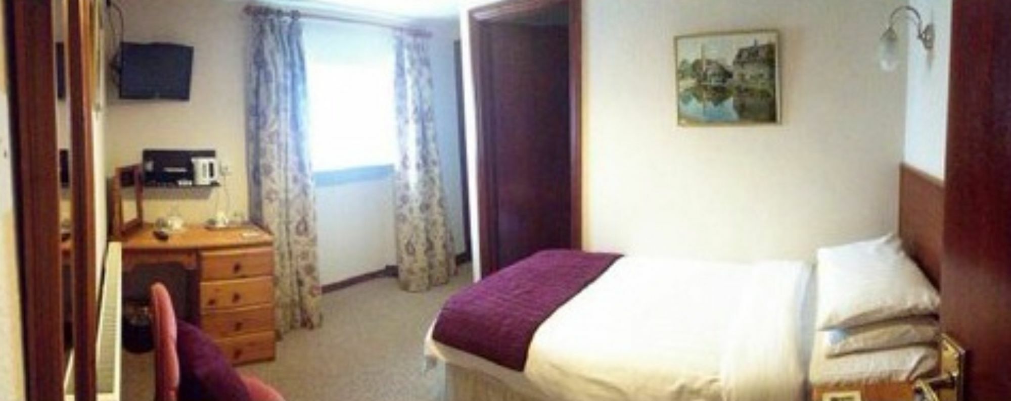 The Lansdowne Guest House Bourton-on-the-Water Dış mekan fotoğraf A bedroom at the hotel